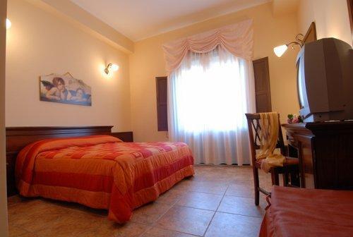 Отель Hotel La Fontanella
