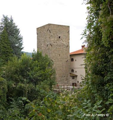 Апартаменты La Torre Medievale Lungarno