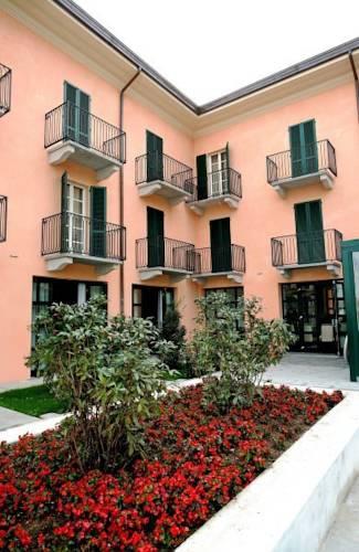 Апартаменты Antico Verbano Trilo 4+2