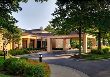 Отель Courtyard Cincinnati Blue Ash