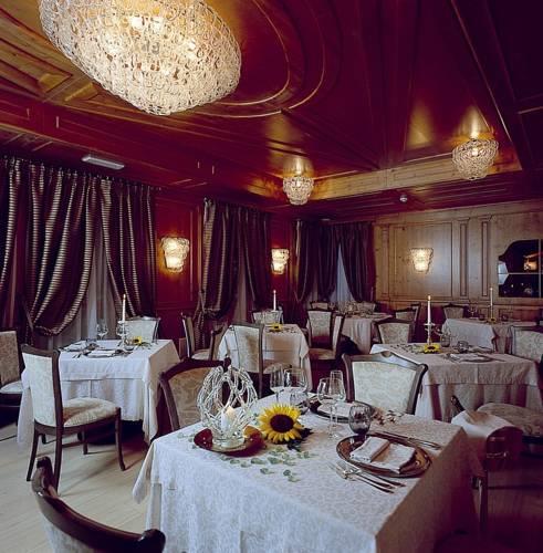 Отель Cristal Palace Hotel