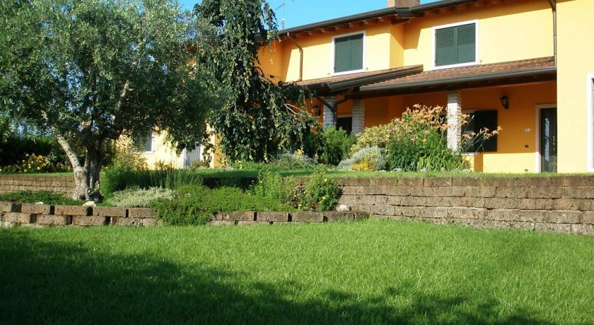 Мини-отель Bed and Breakfast il Faggio