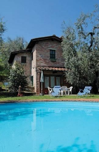 Апартаменты Holiday home Le Camelie