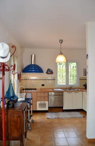Апартаменты Holiday home Villa Capo Buona Speranza