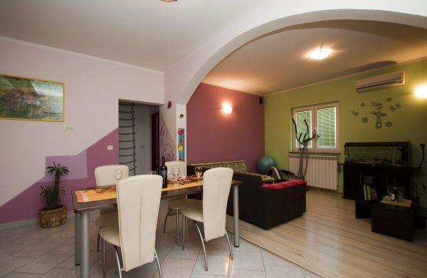 Апартаменты Zahtila Apartment