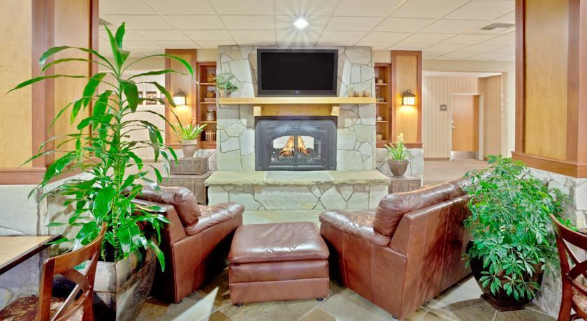 Отель Holiday Inn Express Cheney