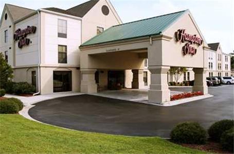 Отель Hampton Inn Southport