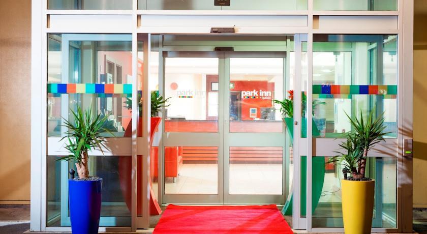 Отель Park Inn by Radisson Doncaster