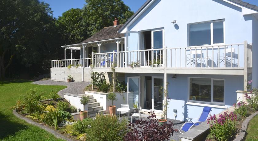 Мини-отель Gower View Luxury B&B