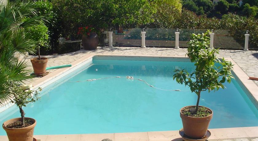 Апартаменты Le Gîte du Petit Puits