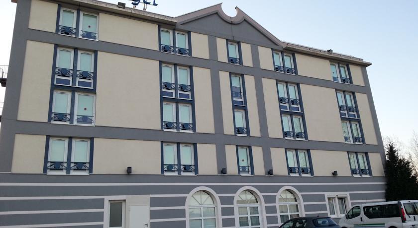 Отель ibis budget Nantes Ouest