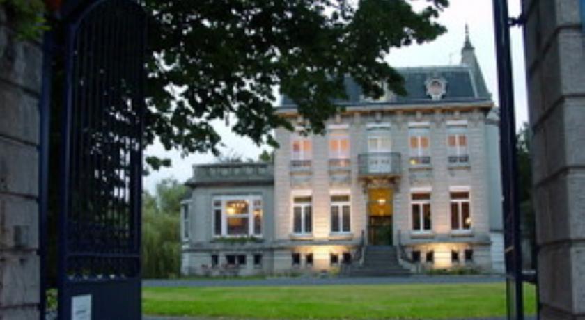 Мини-отель Au Château Des Thermes
