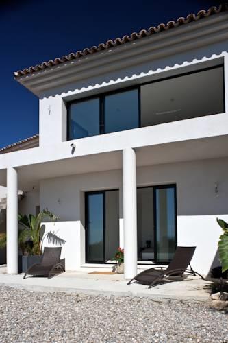 Гостевой дом Villa Les Restanques