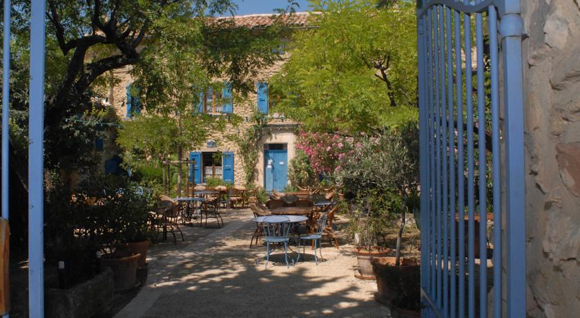 Отель La Bastide Bleue