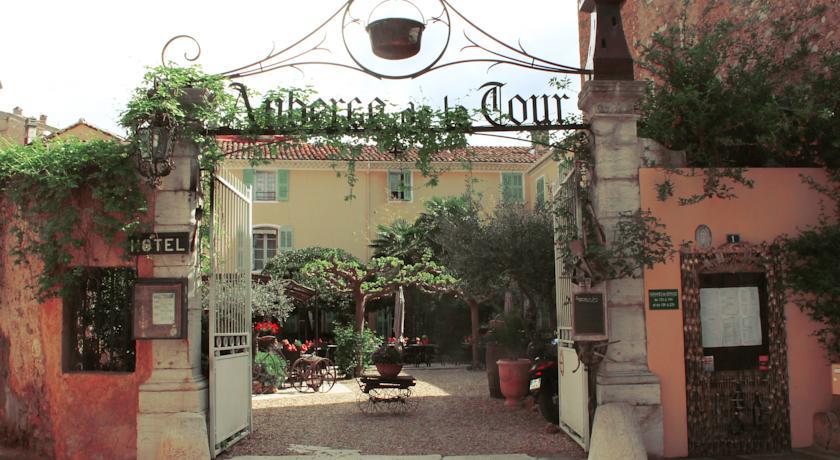 Отель Auberge de la Tour