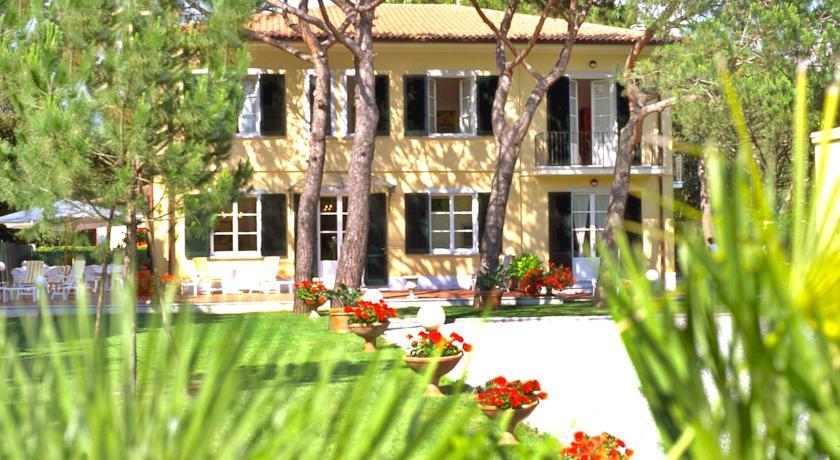 Отель Hotel Villa Fiorisella