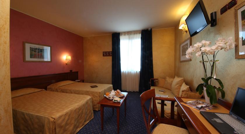 Отель Abacus Hotel