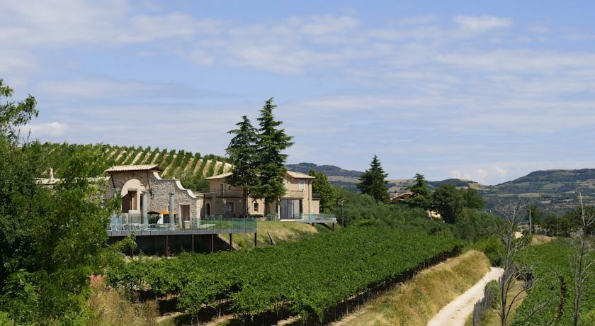 Отель Tenuta Le Cave