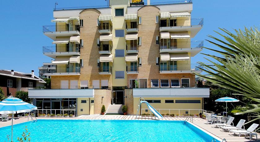 Отель Hotel Domingo