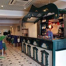 Отель Bayview Hotel & Apartments