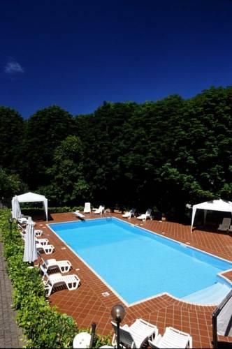 Отель Hotel Villa Conte Riccardi