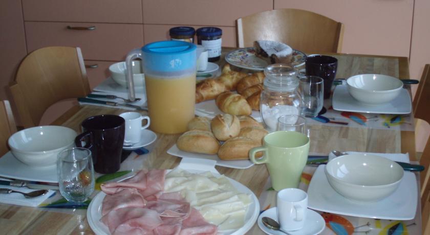 Отель B&B Residenza Leopardi