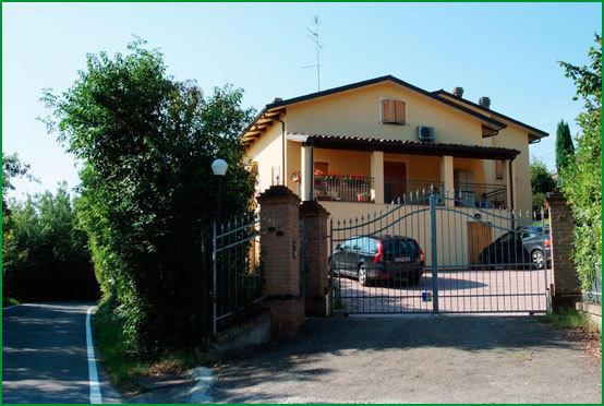 Мини-отель B&B La Pilastrina