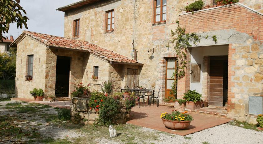 Отель Agriturismo Podere San Gregorio