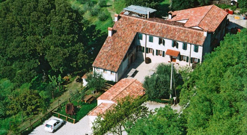 Отель Colle Del Barbarossa