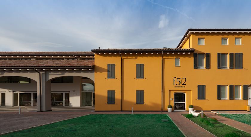 Отель Hotel Forlanini 52