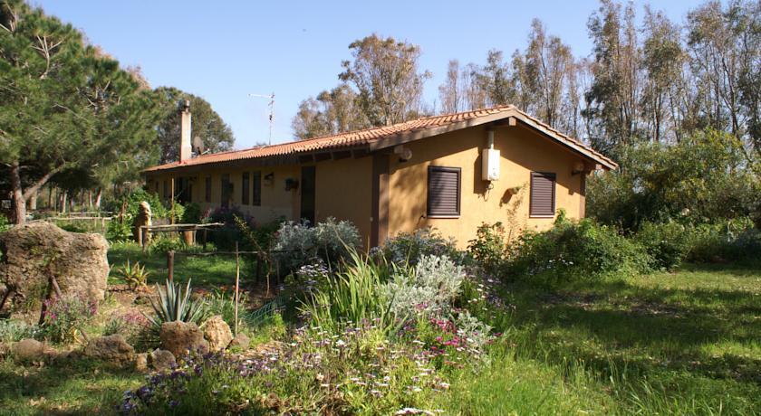 Мини-отель Tharros B&B