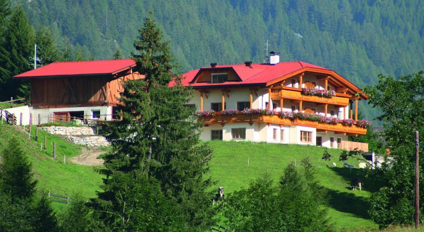 Апартаменты Obereggerhof
