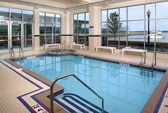Отель Sheraton Erie Bayfront Hotel