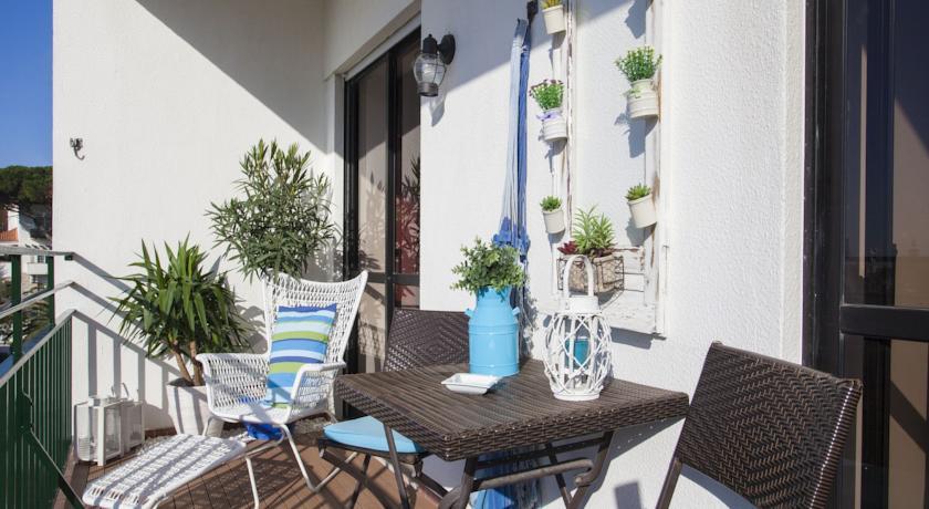 Апартаменты Heart Of Estoril Apartment