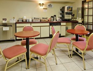 Отель Super 8 Motel - Rantoul