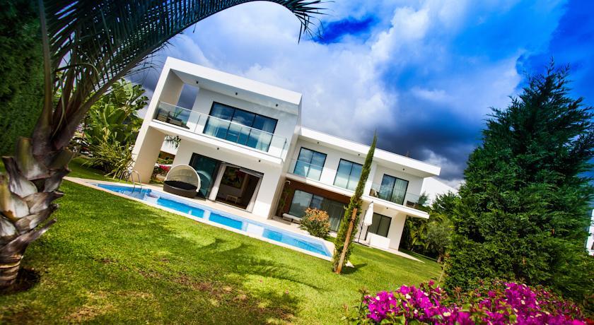 Victoria Villa