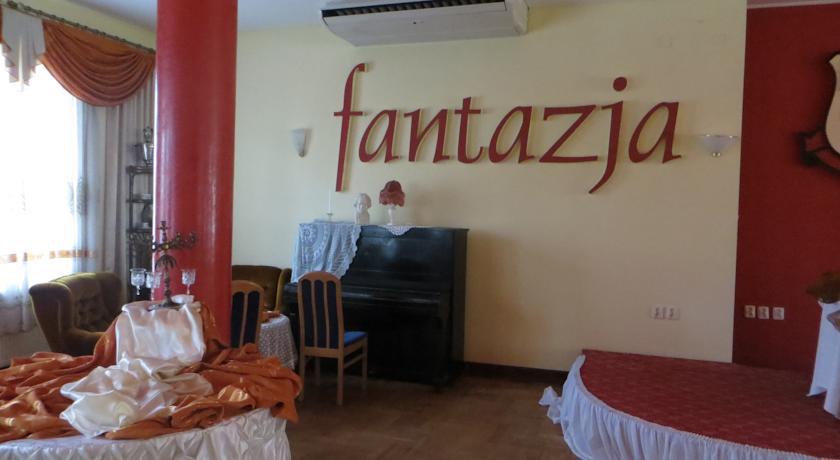 Отель Fantazja - Restauracja i Noclegi