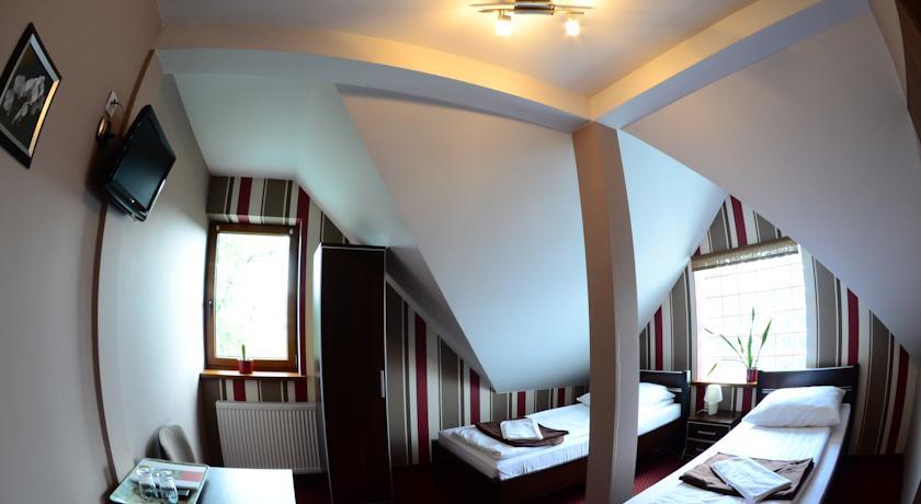 Отель Route One - Restauracja & Pokoje Hotelowe