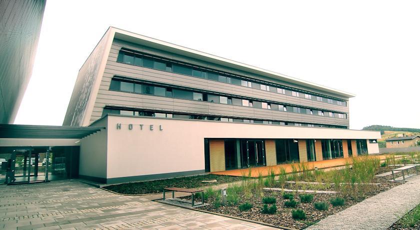 Отель Aqua Zdrój