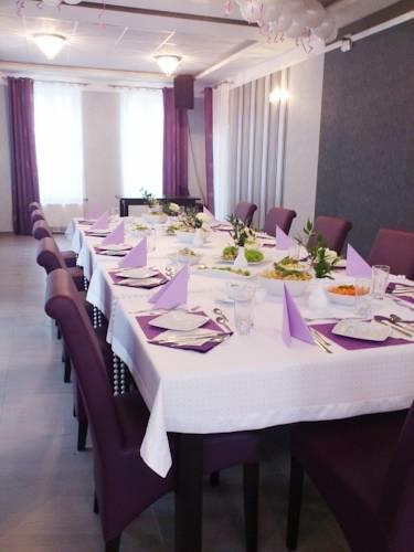 Отель Hotel Neapol