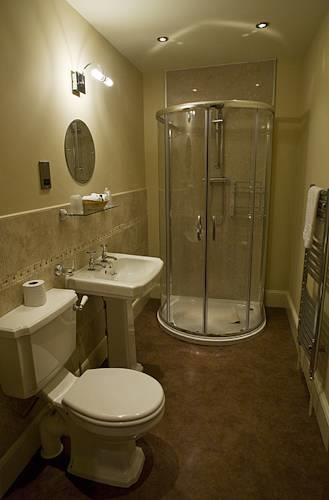Отель Aberdunant Hall Country Hotel