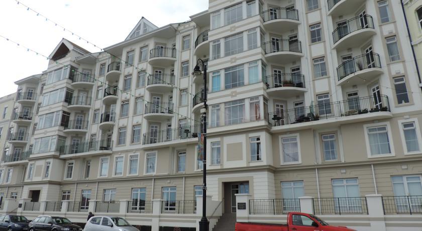 Апартаменты Queens Lettings Apartments