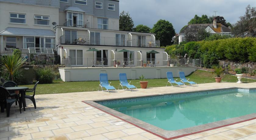 Burley Court Apartments