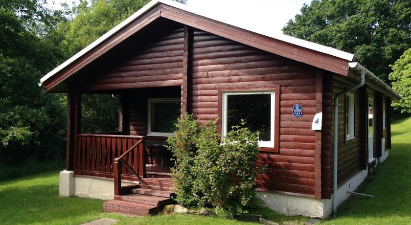Отель Stravaigin Lodge