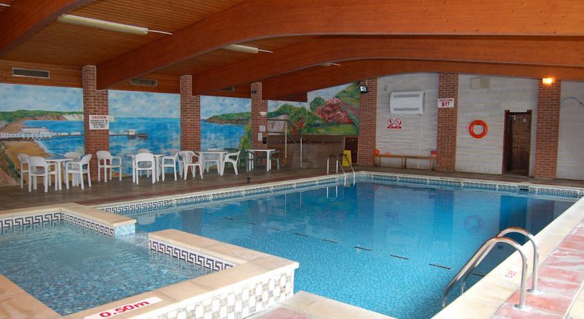 Отель Wight Montrene Hotel