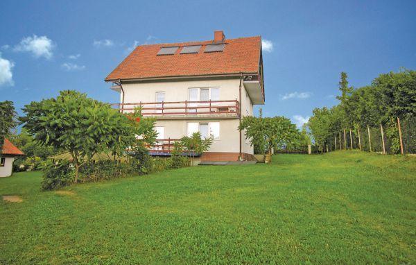 Апартаменты Holiday home Pasym Strazacka