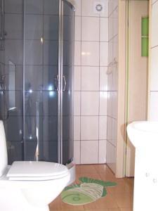 Отель Holiday home Dabki Gleznowo IV