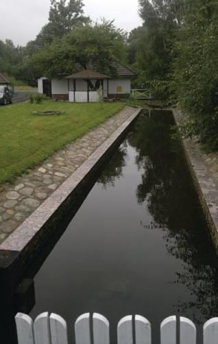 Апартаменты Holiday home Mirsk Kamien