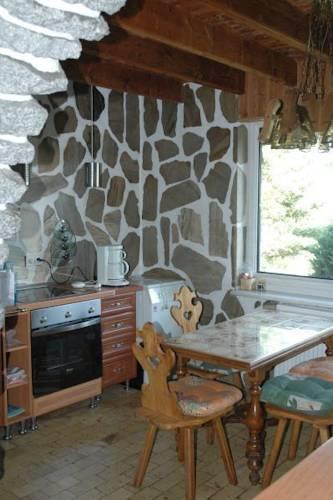 Апартаменты Holiday home Sobótka ul.Swidnicka
