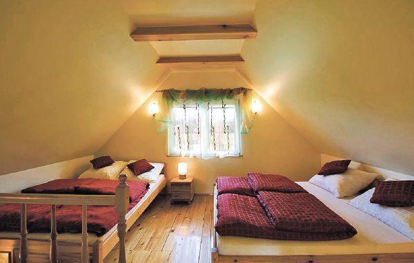 Апартаменты Holiday home Myslakowice ul.Stawowa